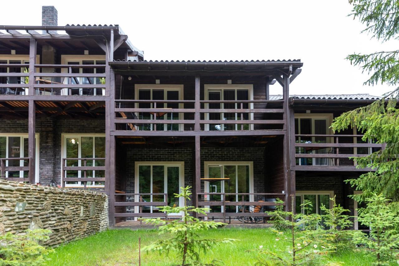 Парк-Готель Щастя Skhidnytsia Εξωτερικό φωτογραφία